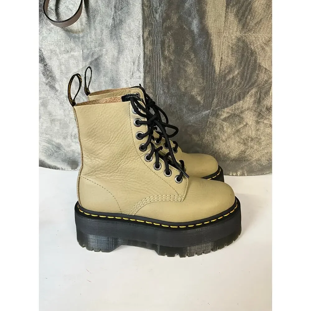 Dr. Martens 1460 Pascal Max Boots